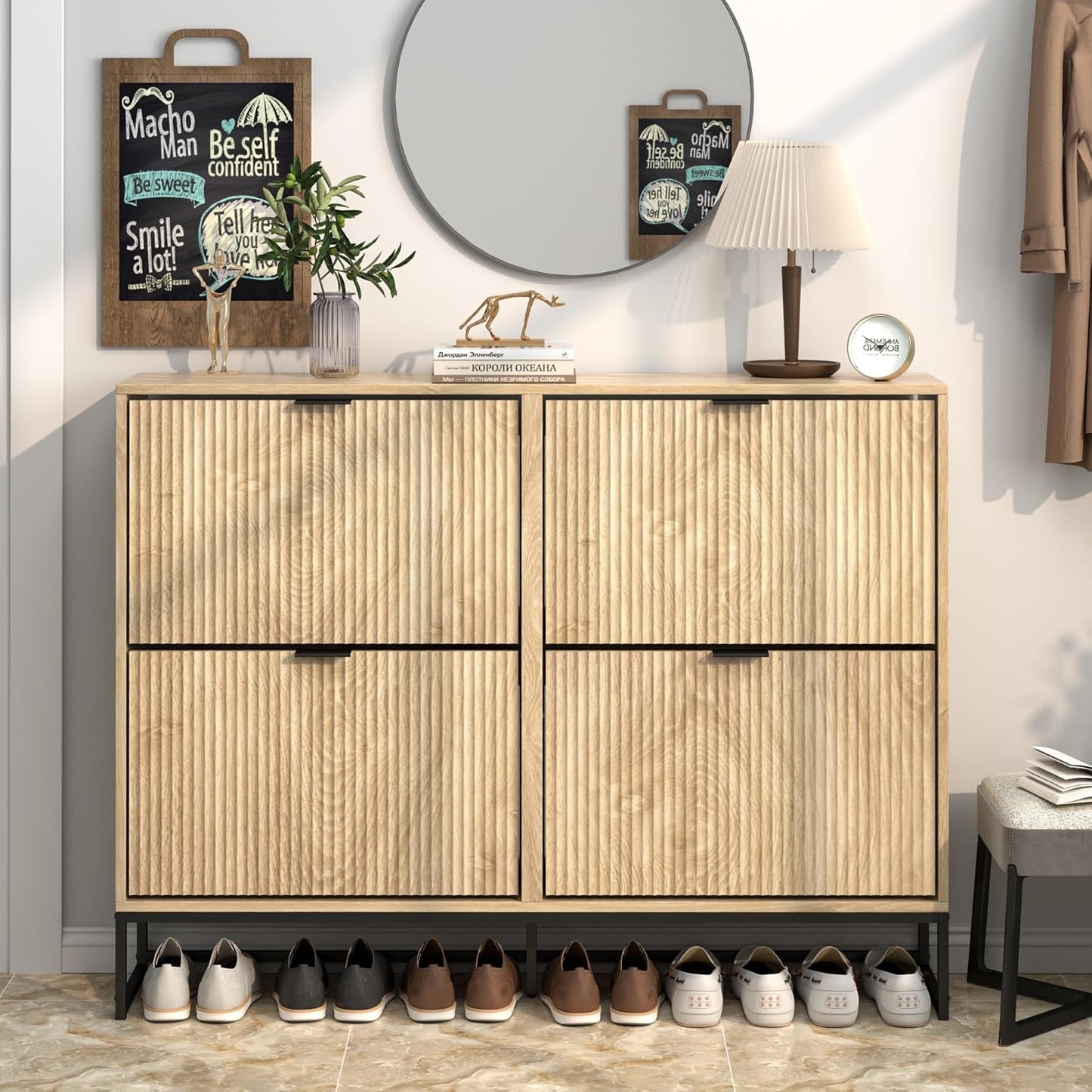 A-Houten schoenenkast met kantelbare laden